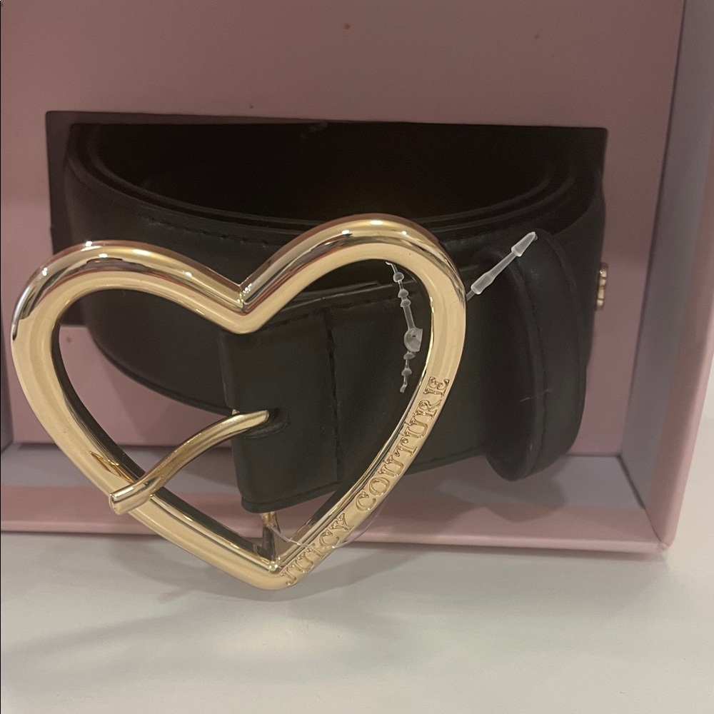 NWT JUICY COUTURE BLACK BELT With gold Heart size Sm/ med